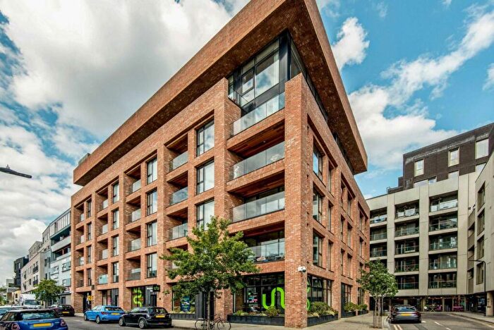 2 Bedroom Flat To Rent In Mentmore Terrace, London Fields, E8