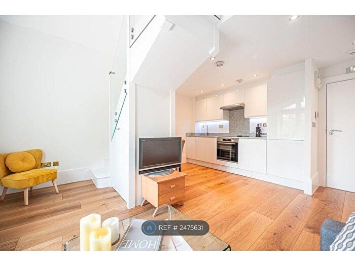 1 Bedroom Flat To Rent In Fitzjohn's Avenue, London, NW3