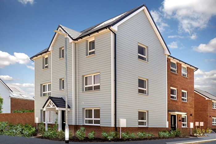 3 Bedroom Semi-Detached House For Sale In Dymchurch Road Hythe, CT21