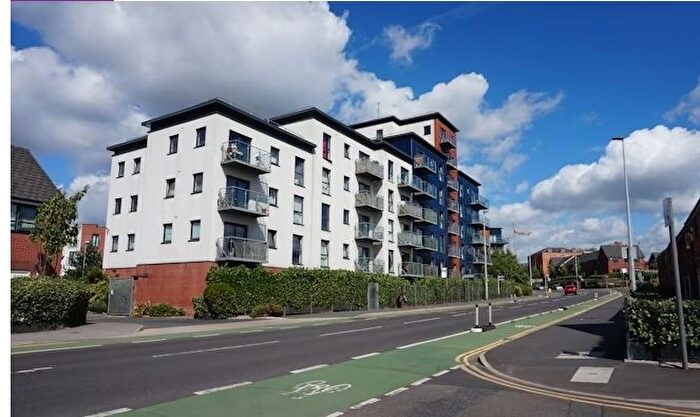 1 Bedroom Flat To Rent In Camp Street, Salford, M7