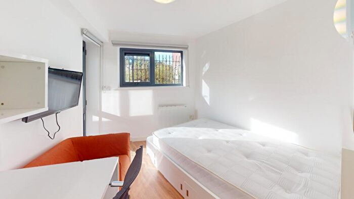 Studio To Rent In Pitt Street, Newcastle Upon Tyne, NE4