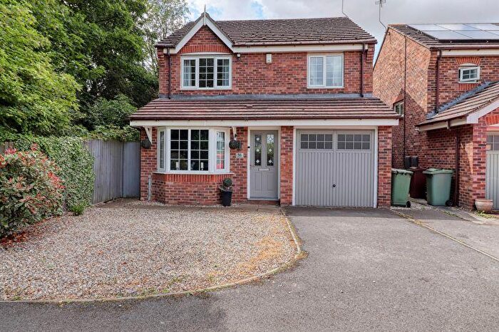 4 Bedroom Detached House For Sale In Old School Lane, Keadby, DN17