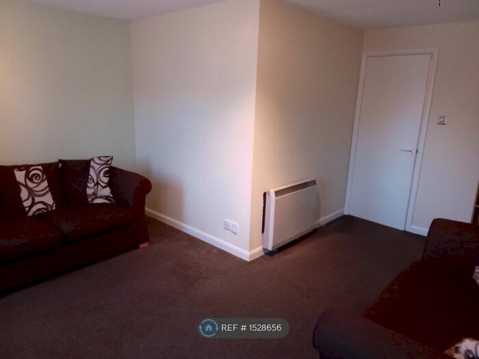 1 Bedroom Flat To Rent In Hutcheon Low Place, Aberdeen, AB21