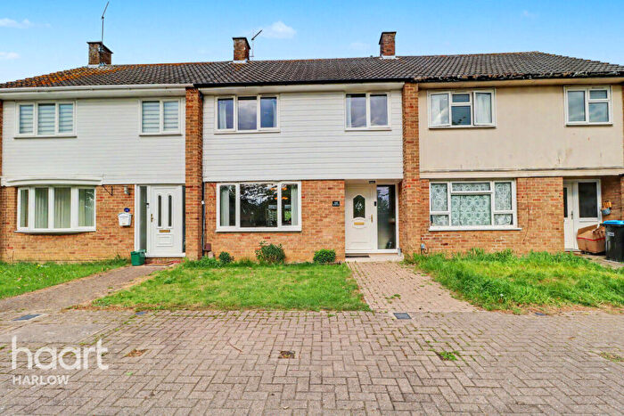 3 Bedroom Terraced House For Sale In Nicholls Field, Harlow, CM18