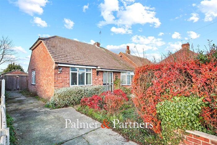 4 Bedroom Bungalow For Sale In Rainsborowe Road, Colchester, Essex, CO2