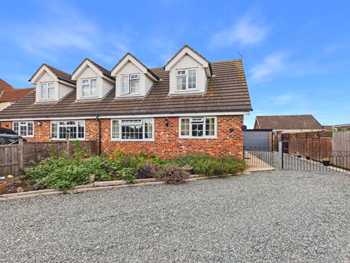 3 Bedroom Semi-Detached House For Sale In Brickyard Cottages, Church Road, Mablethorpe, LN12