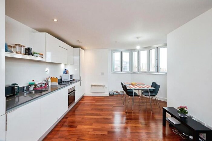 2 Bedroom Flat To Rent In Hagley Road, Birmingham, B16
