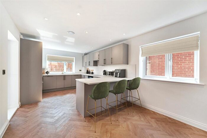 3 Bedroom End Of Terrace House For Sale In Birtley Road, Bramley, Guildford, Surrey, GU5