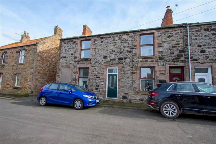 4 Bedroom End Of Terrace House For Sale In Albert Road, Spittal, Berwick-Upon-Tweed, TD15
