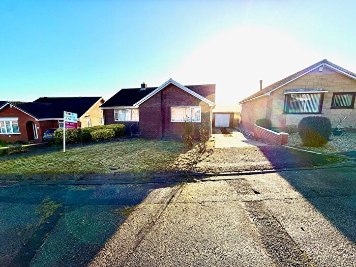 3 Bedroom Detached Bungalow For Sale In Nookston Close, Hartlepool, TS26