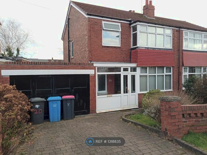 3 Bedroom Semi-Detached House To Rent In Douglas Road, Worsley, Manchester M28