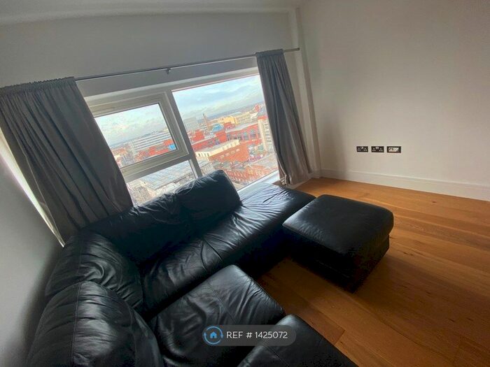 Studio To Rent In Skyline, Slough, SL1
