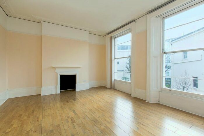 3 Bedroom Flat To Rent In Formosa Street, Little Venice, W9