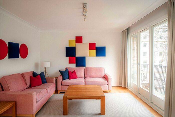 3 Bedroom Flat For Sale In Hyde Park Square, Bayswater, London, W2