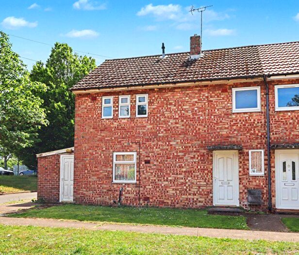 3 Bedroom End Of Terrace House For Sale In Hampden Crescent, Lindholme, Doncaster, DN7