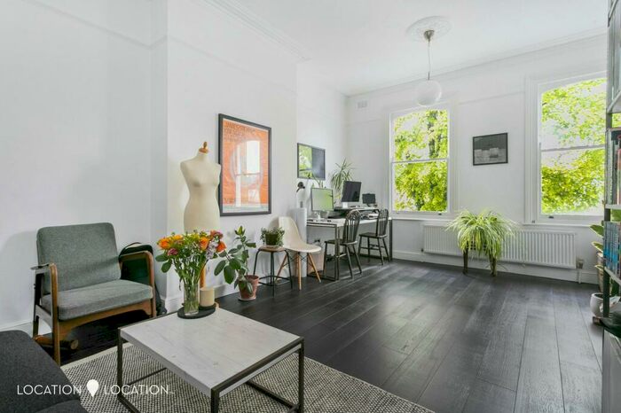 1 Bedroom Flat To Rent In Cazenove Road, London, N16
