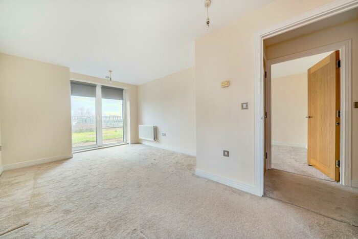 1 Bedroom Flat To Rent In Erebus Drive London, SE28