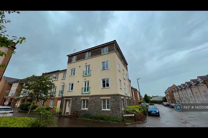 2 Bedroom Flat To Rent In Sevastopol Road, Bristol, BS7