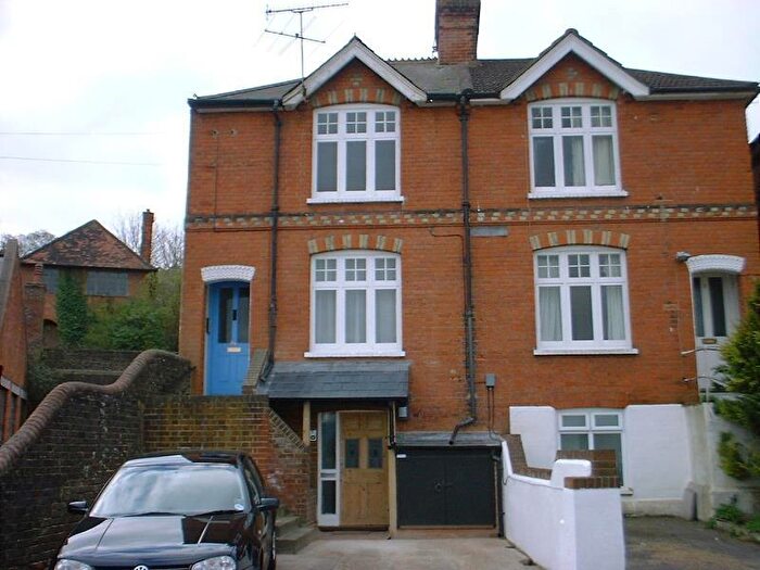 1 Bedroom Apartment To Rent In Sydenham Road, Guildford, GU1