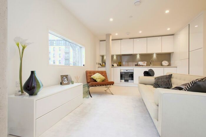 1 Bedroom Flat To Rent In The Tower, Nottingham One, Nottingham, NG1