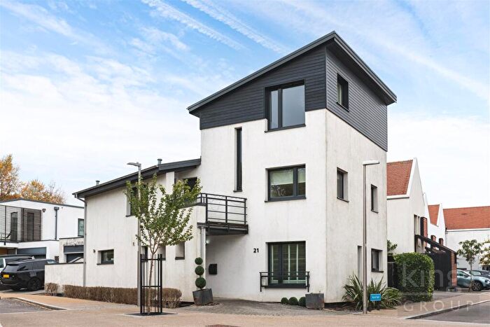4 Bedroom Detached House For Sale In Great Auger Street, Newhall, Harlow, CM17