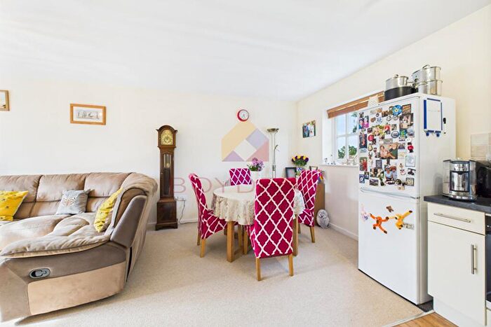 2 Bedroom Maisonette For Sale In Church Mews, Tiptree, CO5