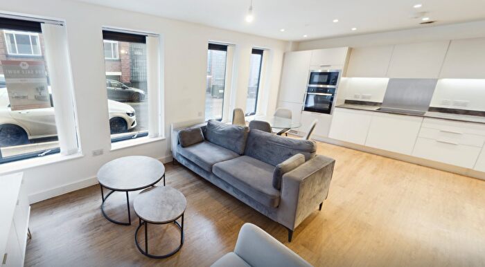 2 Bedroom Apartment To Rent In Carver Street, Birmingham, B1
