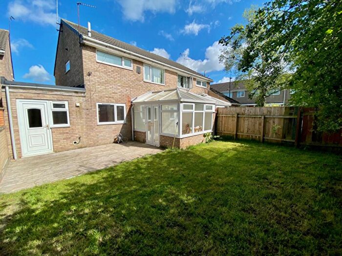 3 Bedroom House To Rent In Faversham Court, Kingston Park, NE3