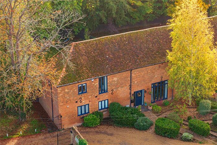 5 Bedroom Barn Conversion For Sale In Church Road, Wootton, Bedfordshire, MK43