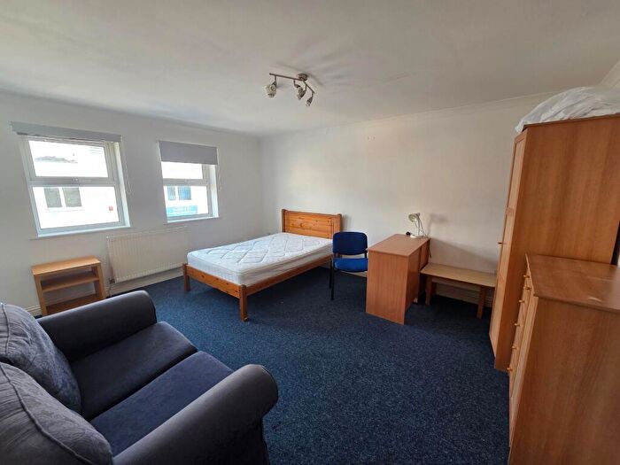 Studio To Rent In Oxford Street, Copper Point, PL1