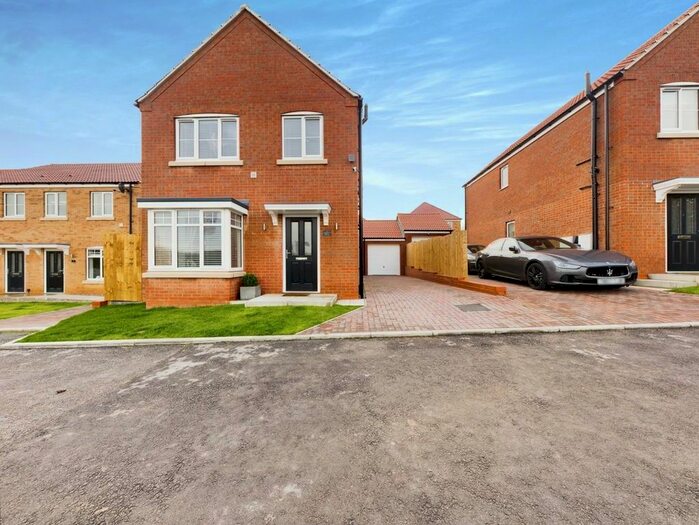 3 Bedroom Detached House For Sale In Sandwith Grove, Bridlington, YO16