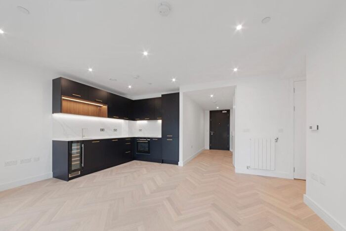 1 Bedroom Flat To Rent In Clement Apartments, Royal Arsenal Riverside, London, SE18