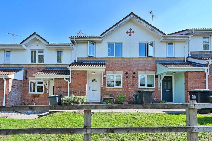 2 Bedroom Property For Sale In Foxleys, Carpenders Park, Bushey, Watford, WD19