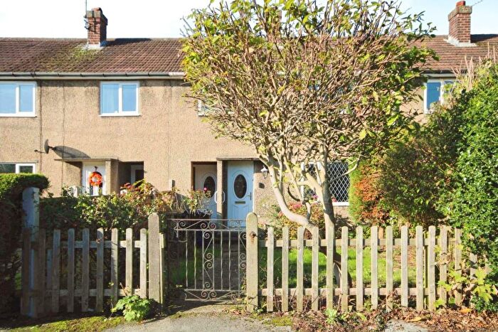 3 Bedroom Terraced House For Sale In Byland Grove, Harrogate, HG1