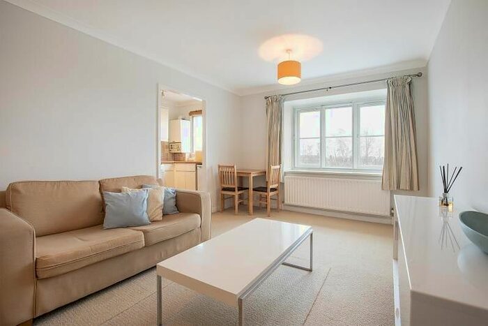 1 Bedroom Flat To Rent In Alexandra Road, Wimbledon, SW19