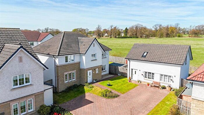4 Bedroom Detached House For Sale In Knox Wynd, Strathaven, ML10