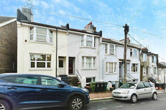 2 Bedroom Flat For Sale In Milner Road, Brighton, BN2