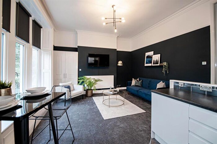 1 Bedroom Apartment To Rent In Newton Villas, Chapeltown Road, Leeds, LS7