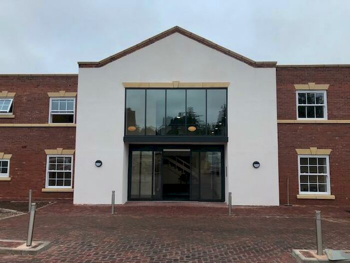 1 Bedroom Flat To Rent In Green Lane, Shirley, Solihull, West Midlands, B90