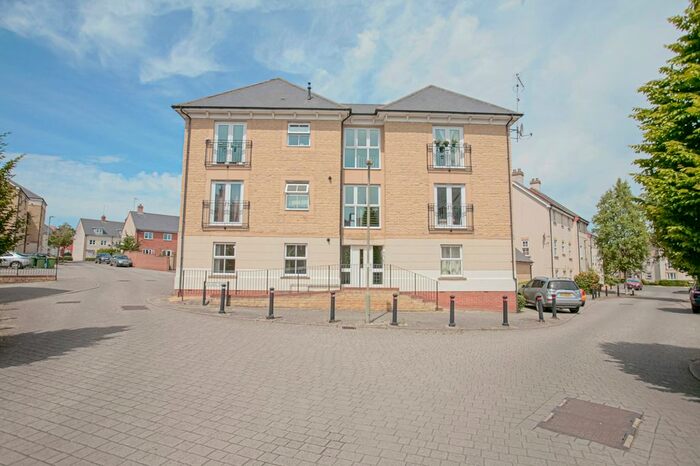 2 Bedroom Flat To Rent In Palmer Road, Faringdon, SN7