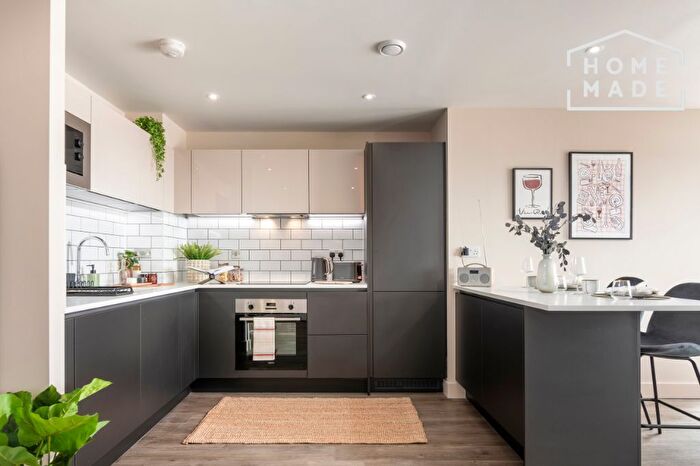 2 Bedroom Flat To Rent In Birmingham, B15