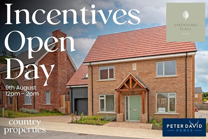 4 Bedroom Detached House For Sale In Chequer Tree Way, Maulden, Bedfordshire, MK45