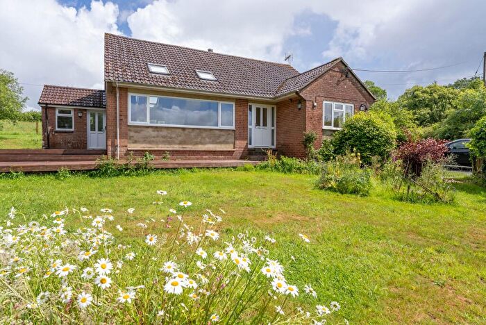 2 Bedroom Detached Bungalow To Rent In Black Dog, Crediton, EX17