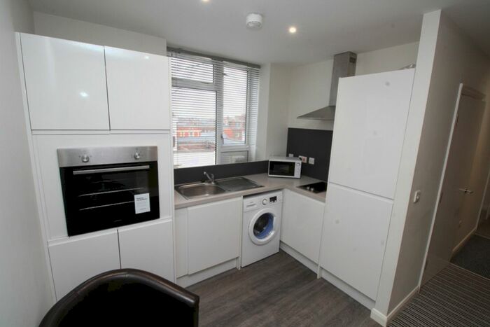 1 Bedroom Flat To Rent In Centre Court, Paragon Street, HU1