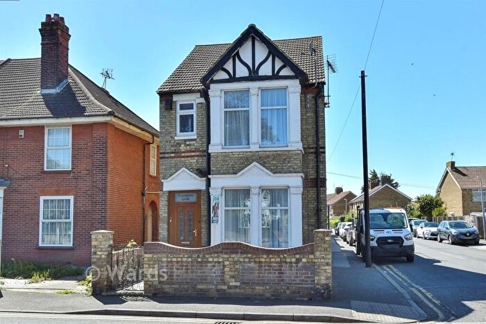 3 Bedroom Detached House For Sale In High Street, Sheerness, Kent, ME12