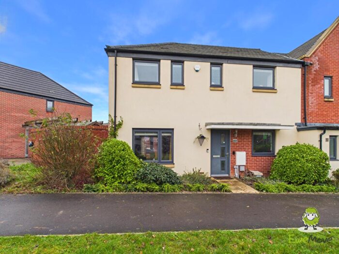 3 Bedroom Semi-Detached House For Sale In Trinity Way, Basingstoke, Hampshire, RG24