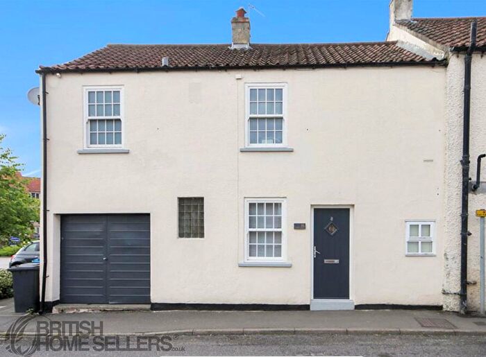 3 Bedroom Semi-Detached House For Sale In Chapel Street, Thirsk, North Yorkshire, YO7