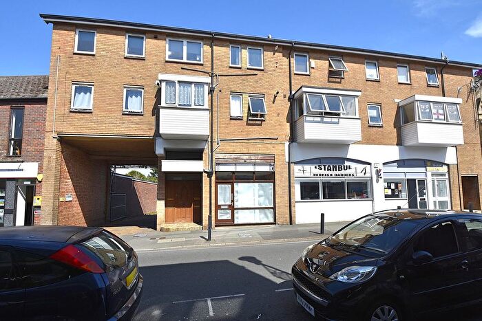 2 Bedroom Flat To Rent In Regent Street, Shanklin, PO37