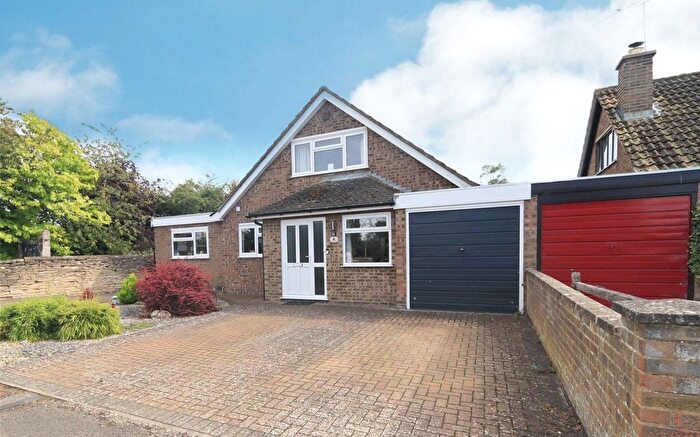 3 Bedroom Detached House For Sale In Harrold Road, Bozeat, Wellingborough, NN29