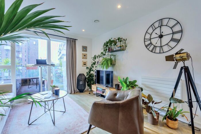 1 Bedroom Flat To Rent In Station Approach, Sydenham Road, London, SE26